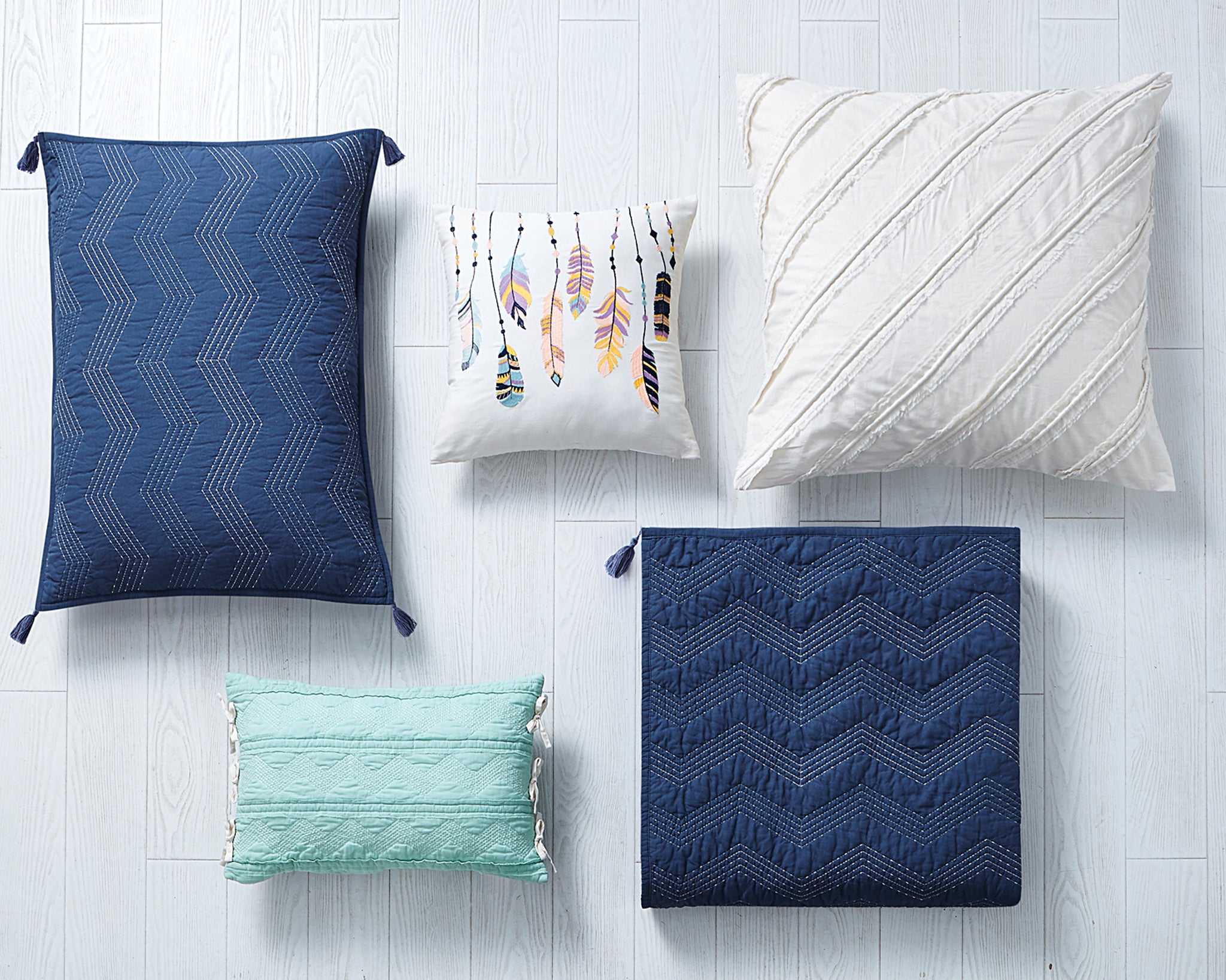 Wanderlust Cotton Quilt Set in Blue - Wonderhome