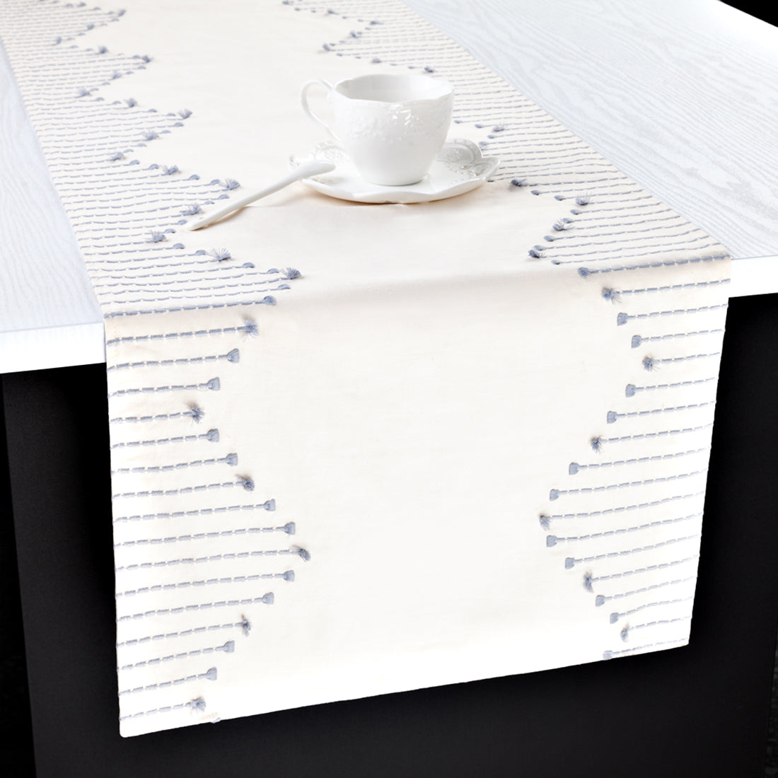 Lafayette Table Runner in Ivory - Wonderhome