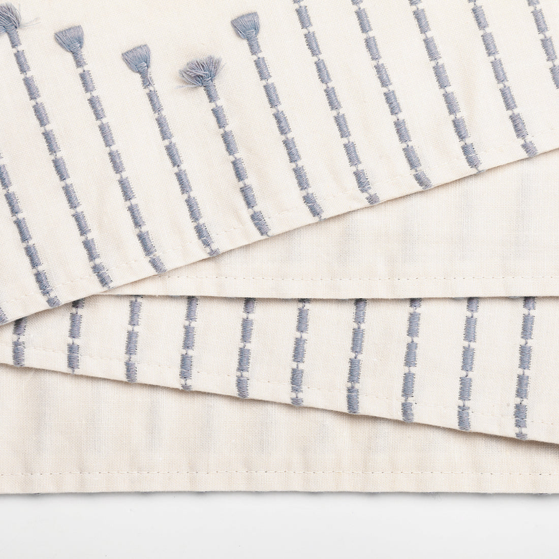 Lafayette Table Runner in Ivory - Wonderhome