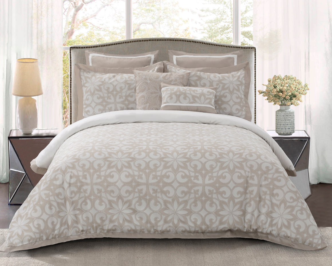 Montrose Jacquard Comforter Set in Neutral - Wonderhome